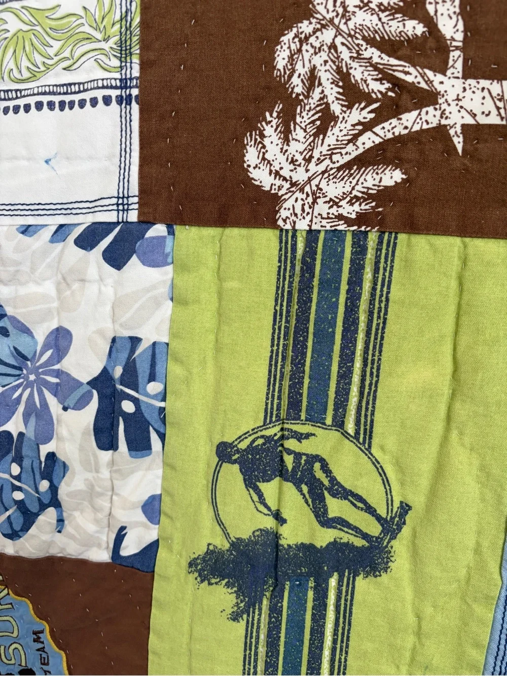 Pottery Barn Kids Hawaii Patchwork Full Size Quilt - Blue, Green, Brown